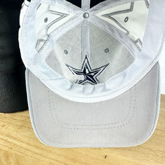 Dallas Cowboys Vintage Hook and Loop Closure Star Hat - Picture 6 of 6